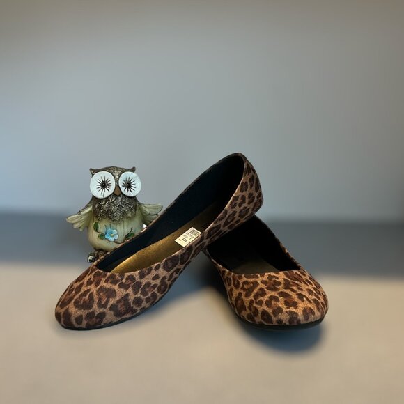 NWT Lower East Side Ballet Flats, Leopard Pattern, size 8 - Picture 1 of 7